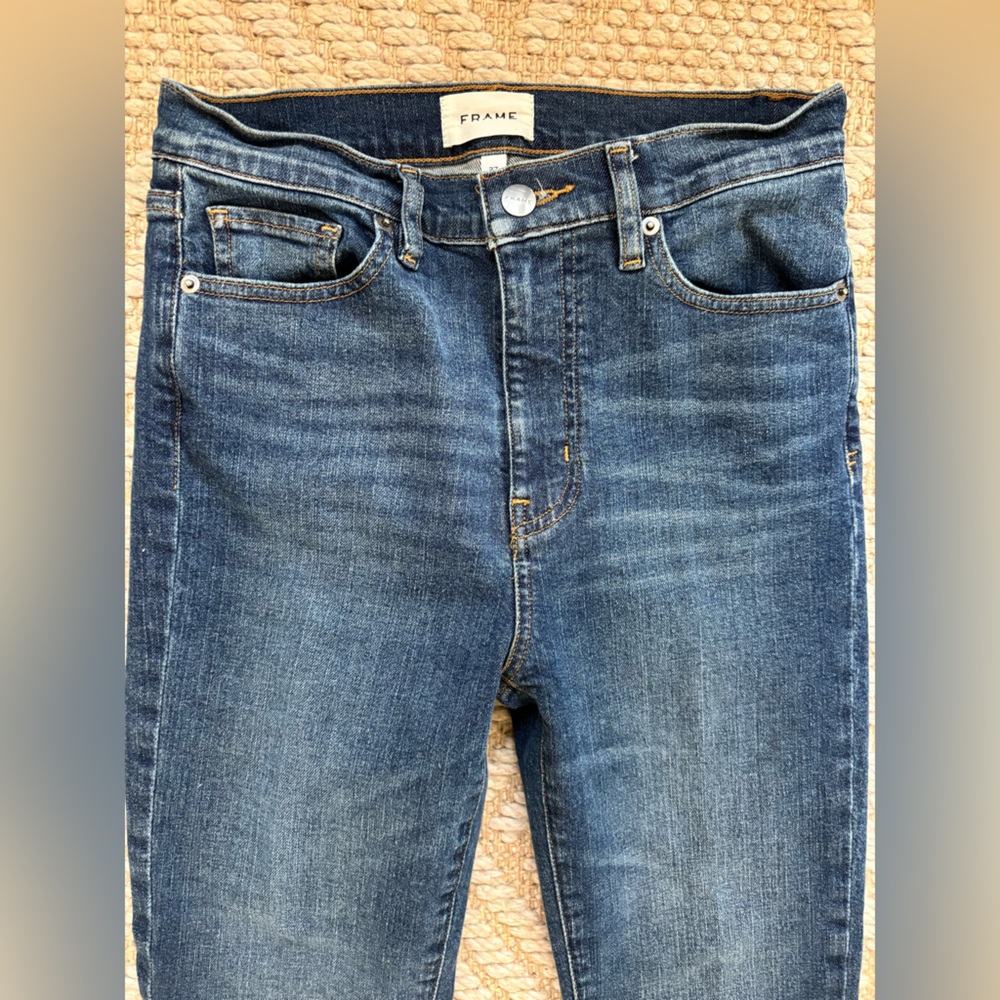 Frame Denim Women's Straight Leg Jeans in Medium Blue - Picture 3 of 9